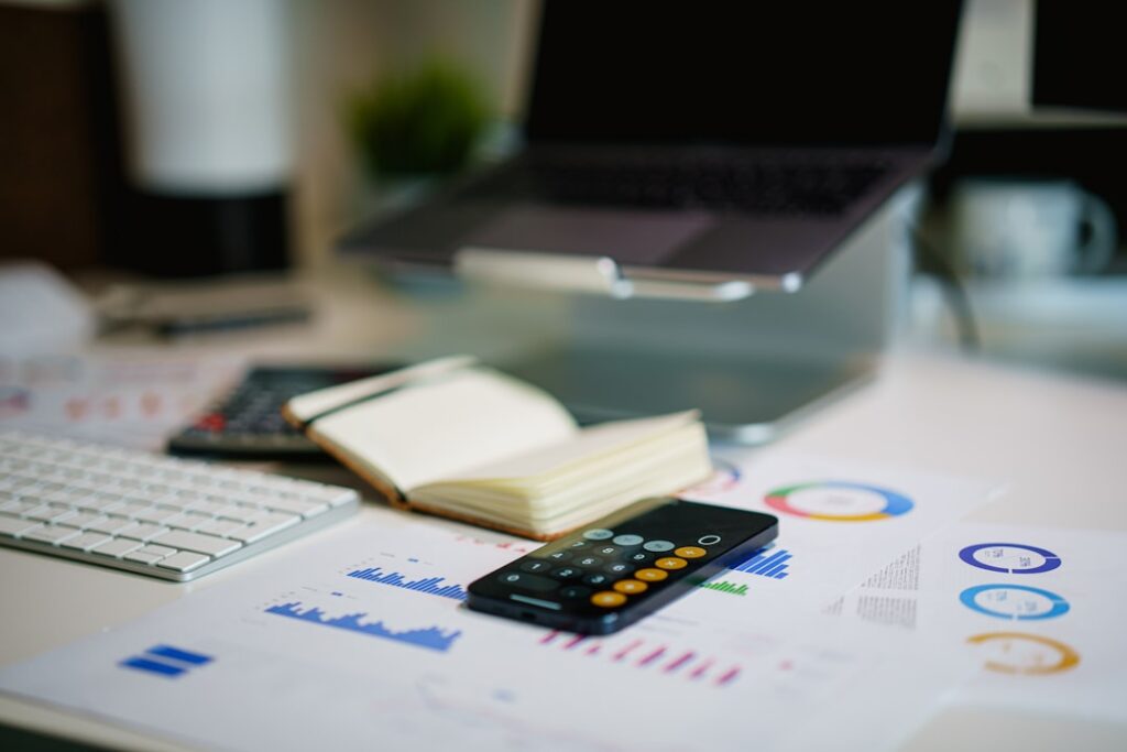 MetaTrader 5: Features, Market Access and TradingSphere Benefits